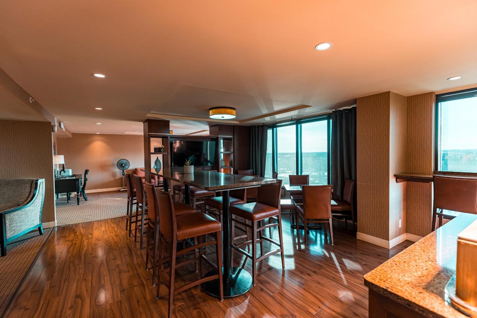 Red Deer Resort & Casino מראה חיצוני תמונה